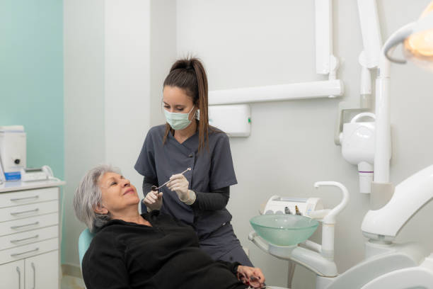 Best Emergency Gum Treatment in Lawrenceburg, IN